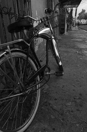 Photograph of a bicycle by Jennifer Kaplan